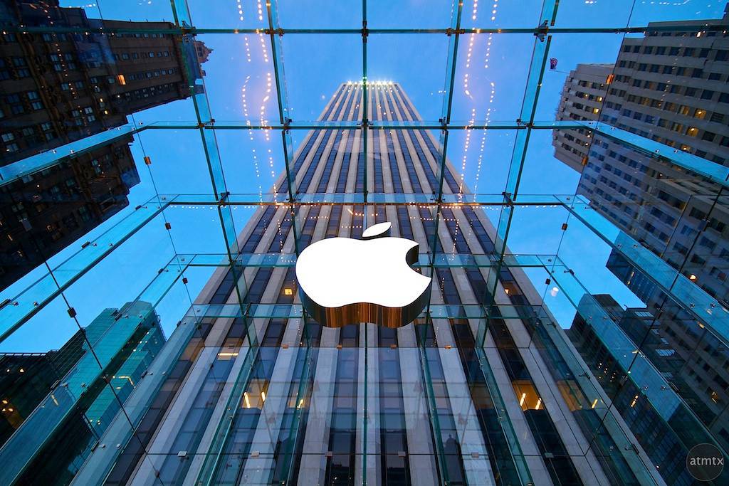 Apple is working on an electric car, Wall Street Journal reports